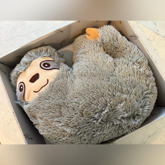 Sloth Plush Animal Heatable Pillow Warmer Beauty Collective Tiny Love & Carry - Picture 3 of 3